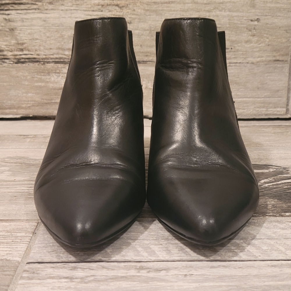 Unique Asymmetric United Nude Leather Heel Ankle Boots - Picture 8 of 14
